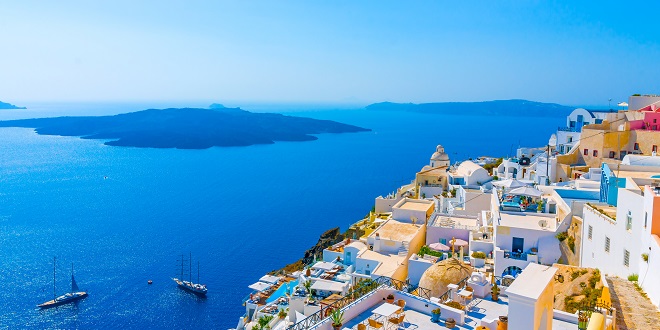 The Most Beautiful Islands In Greece - The Traveller's ...